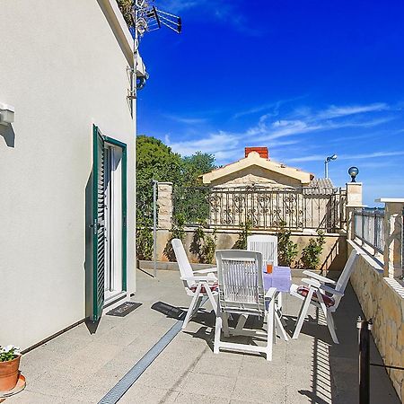 Riva Apartment กราปานจ์ ภายนอก รูปภาพ